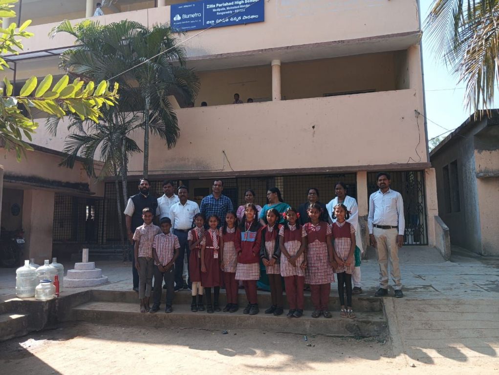 Lead India’s “Aap Bado Desh Ko Badhao” trainings, highlighting the transformative session at ZPHS Medipally.